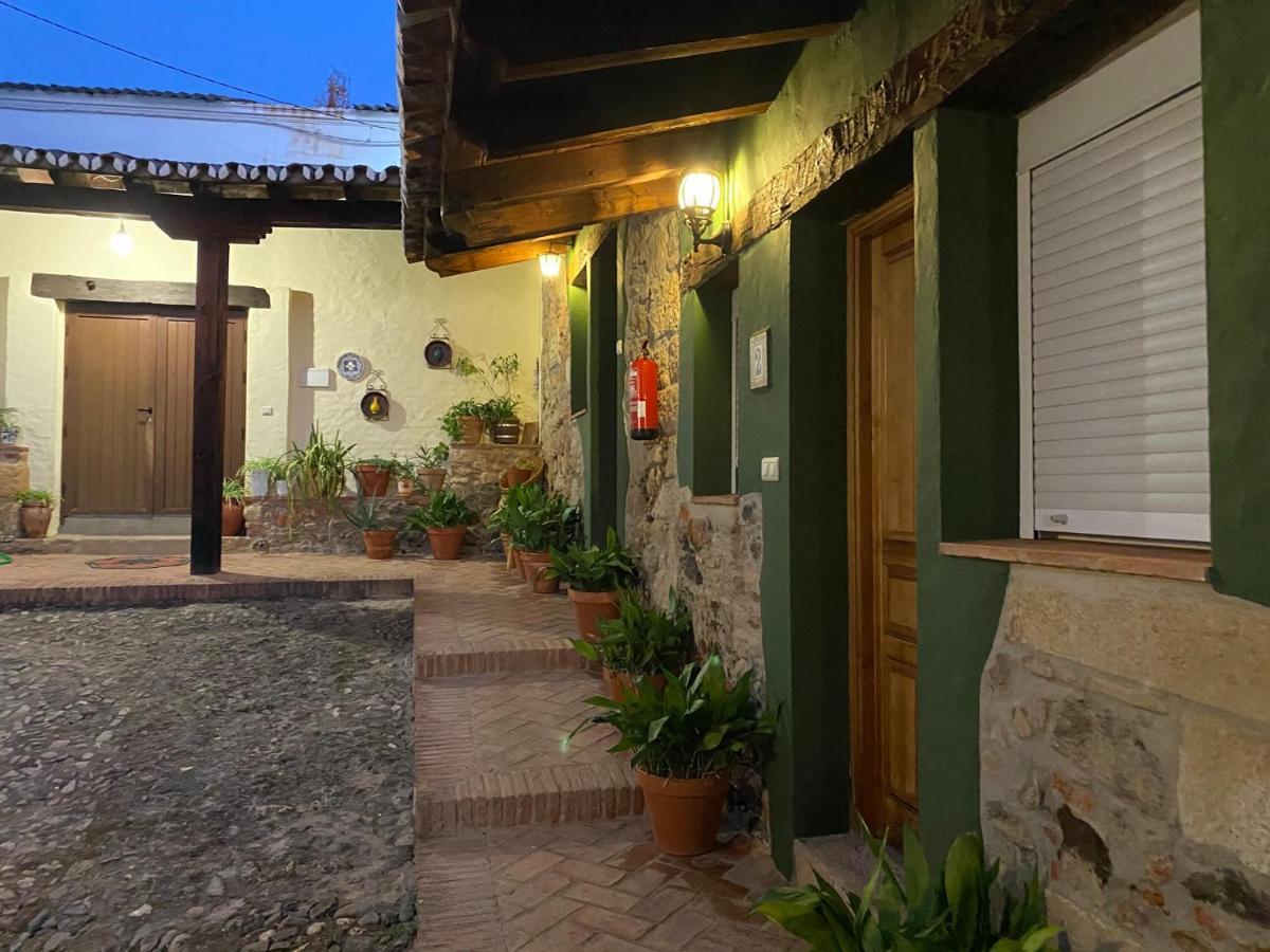 Casa Rural El Olivo Logrosan Exterior photo