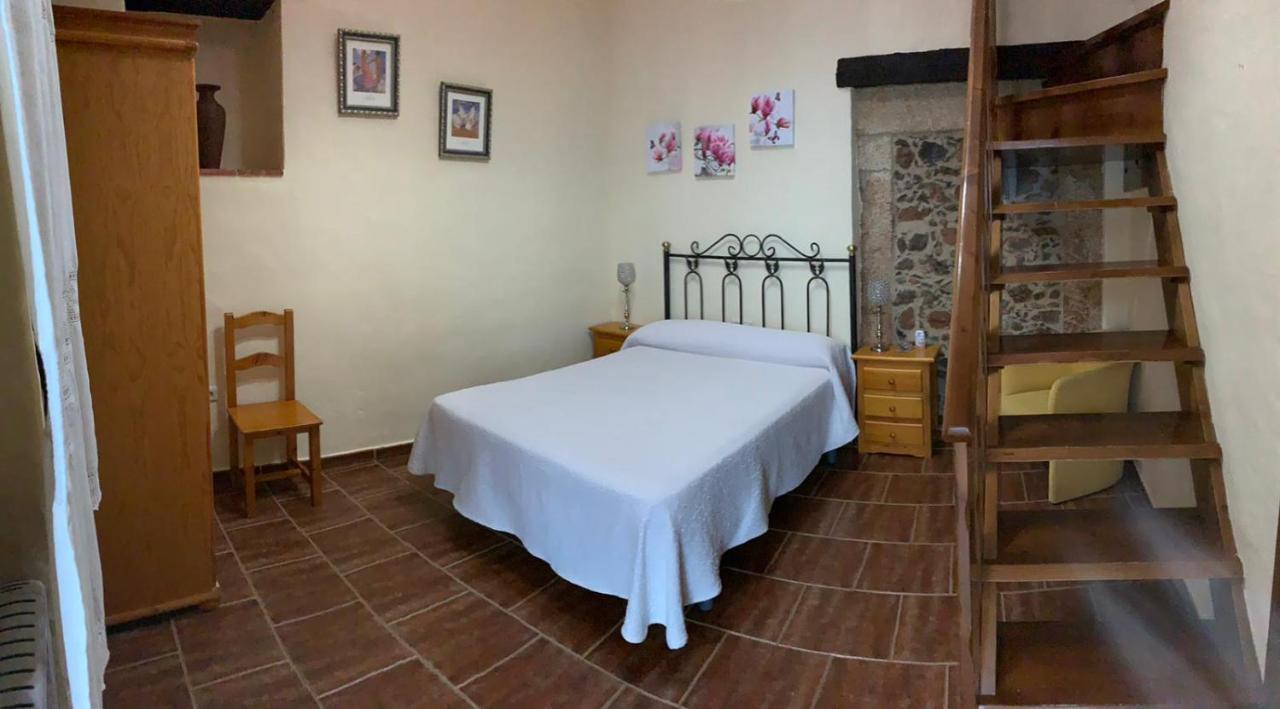 Casa Rural El Olivo Logrosan Exterior photo
